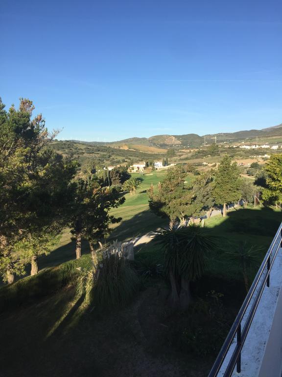 Apartamento Del Sol Estepona Ngoại thất bức ảnh