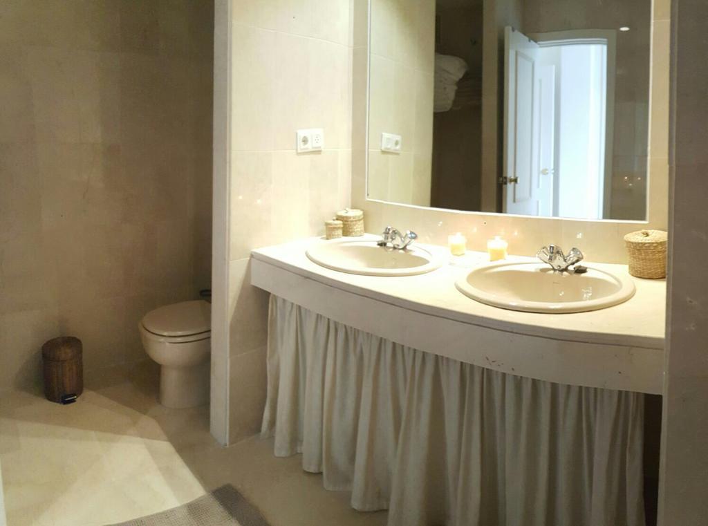 Apartamento Del Sol Estepona Ngoại thất bức ảnh